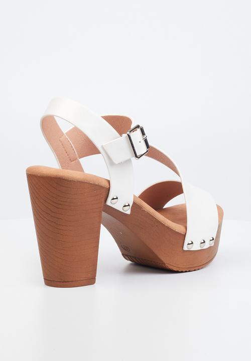Butterfly Feet - Kayla 1 block heel - white