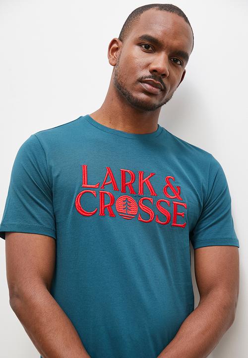 Lark & Crosse - Regular fit emb/hd print logo graphic tees - navy