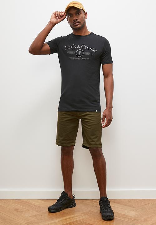 Lark & Crosse - Regular fit emb/hd print logo graphic tees - black