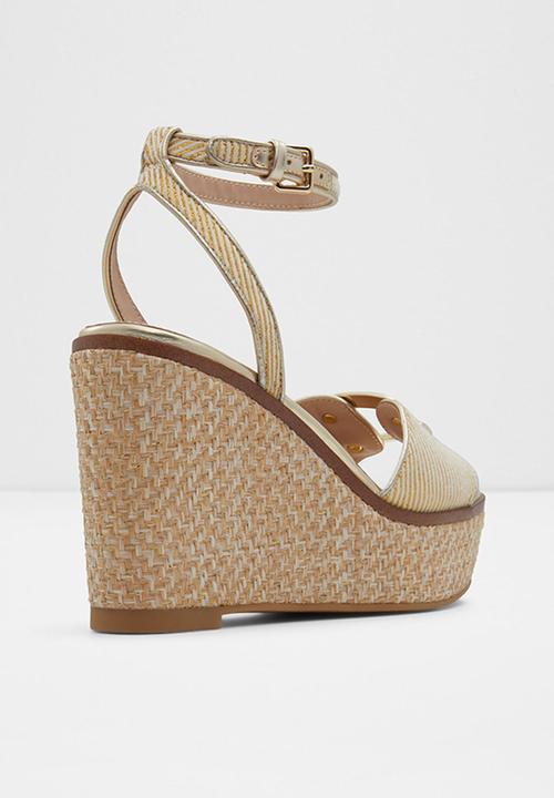 ALDO - Carrabriria wedge sandal - beige