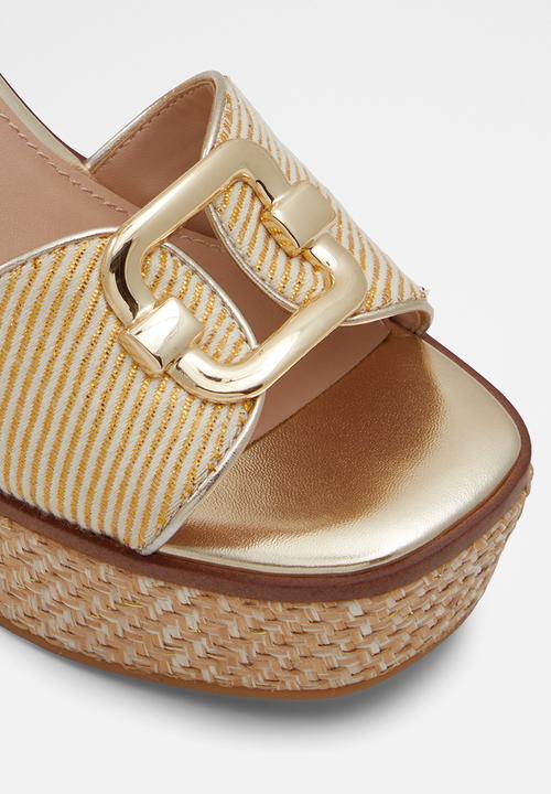 ALDO - Carrabriria wedge sandal - beige