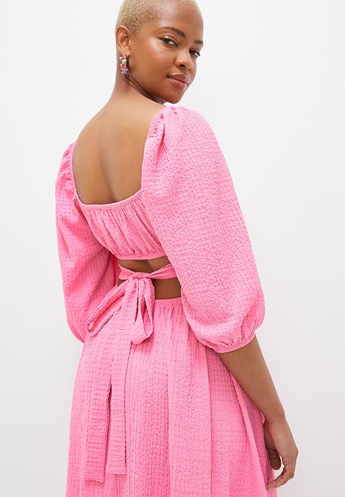 MILLA - Cutout detail square neck midi dress - pink
