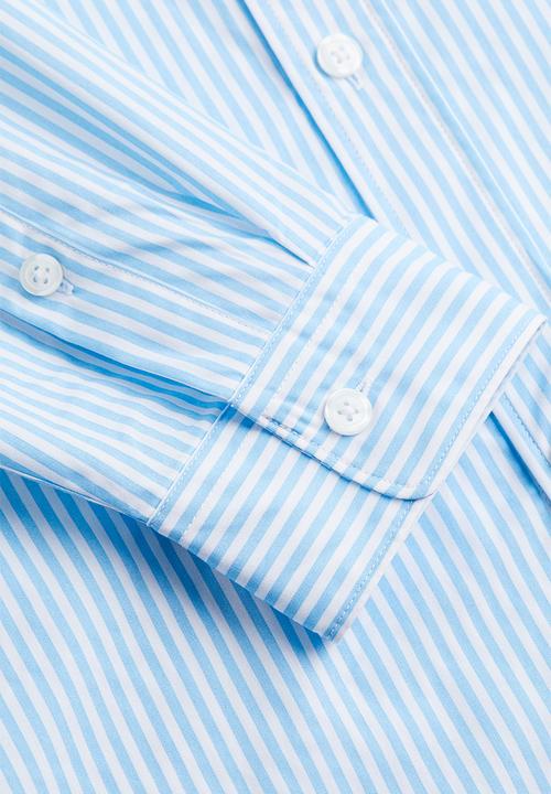 H&M - Oversized fit poplin shirt - light blue/white striped 