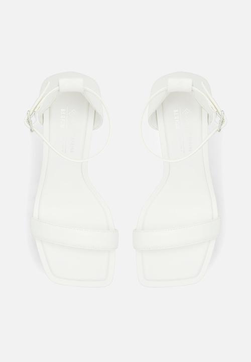 Call It Spring - Luisa blockheel sandal - white