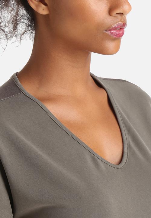 Vero Moda - Olivia Tee