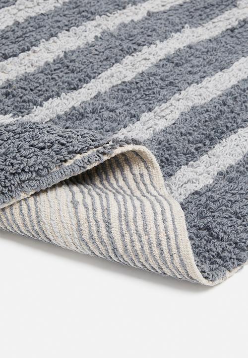 Sixth Floor - Square tufted rug - blue