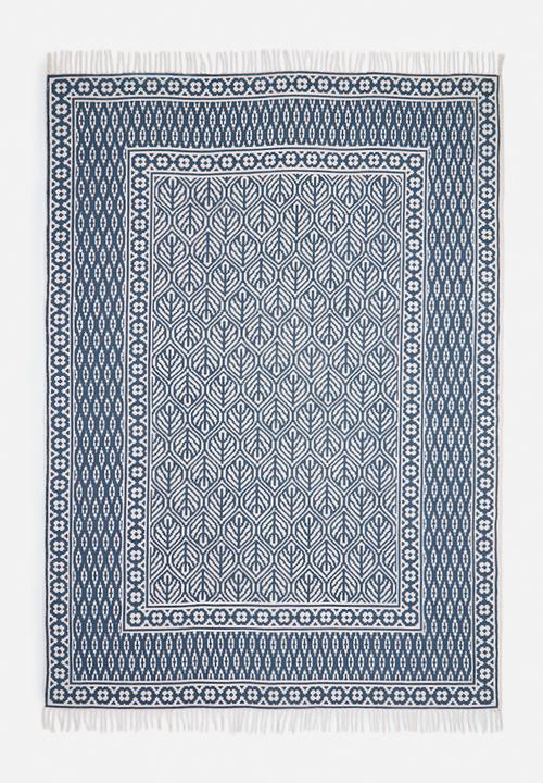 Geo leaf printed rug - blue