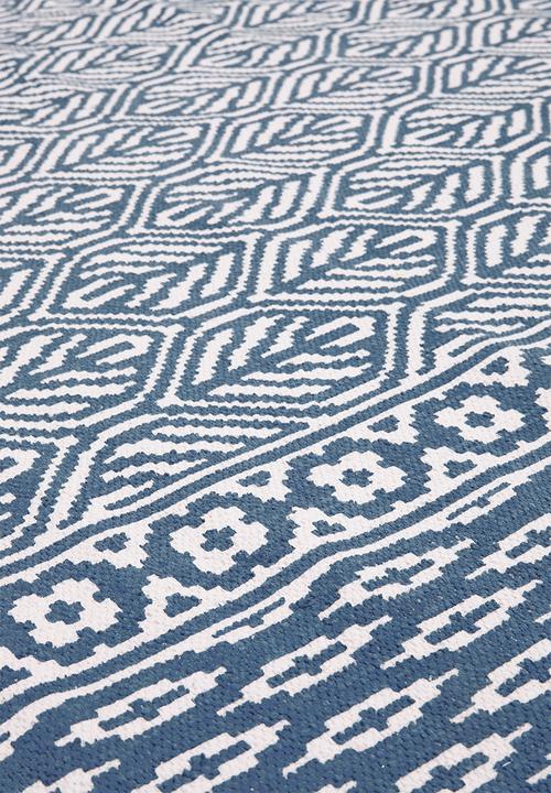 Sixth Floor - Geo leaf printed rug - blue