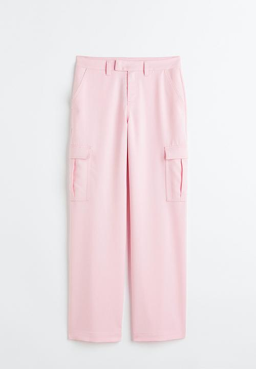 H&M - Straight cargo trousers - light pink 