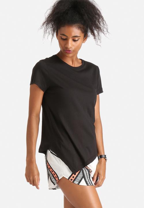 Pieces - Edila Assymetric Tee