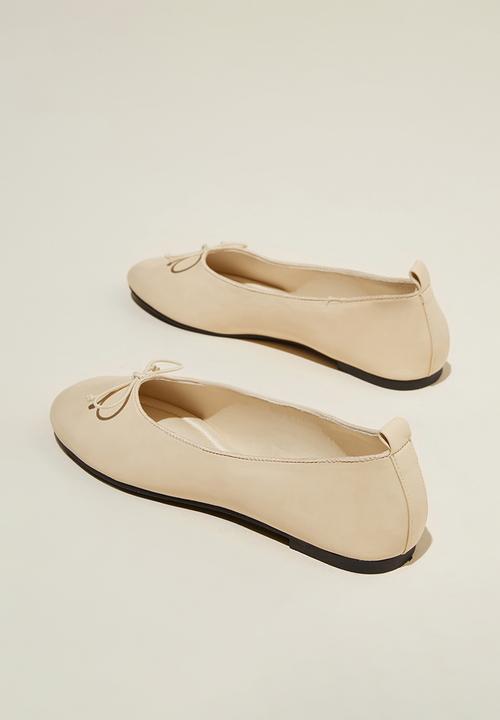 Cotton On - Emily bow ballerina - bone