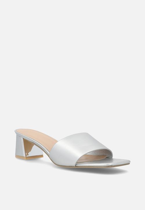 edit - Alana open toe mule - silver