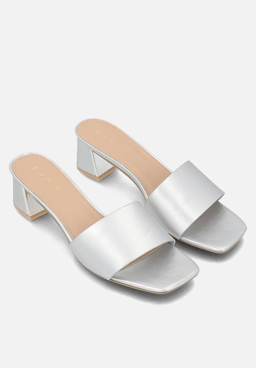 edit - Alana open toe mule - silver