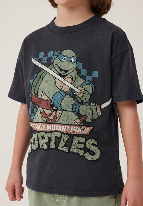 Cotton On - License drop shoulder short sleeve tee - lcn nic phantom wash/the turtles