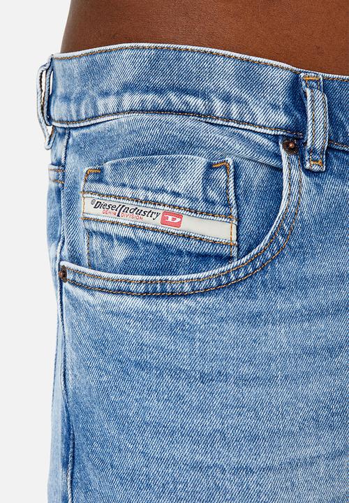 Diesel  - 2019 D-strukt l.32 trousers - 01 diesel blue