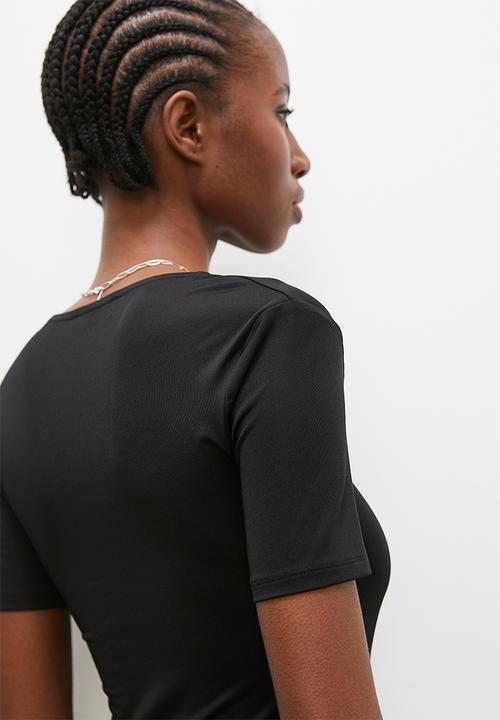 Superbalist - Square neck tee - black