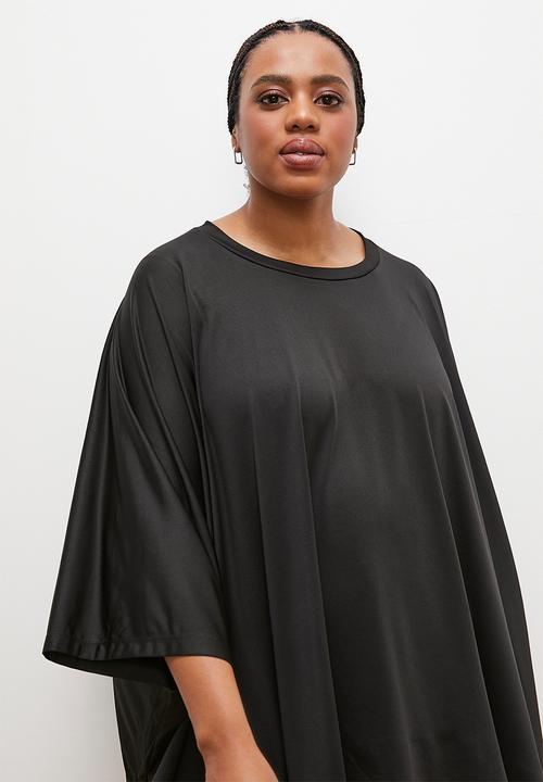 edit - Moderate oversized top - black