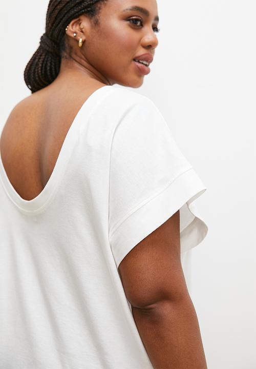 edit - Scoop back easy top - white