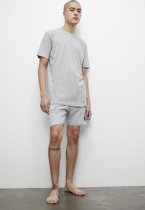 Superbalist - Regular fit knit sleep shorts & T-shirt set - grey melange