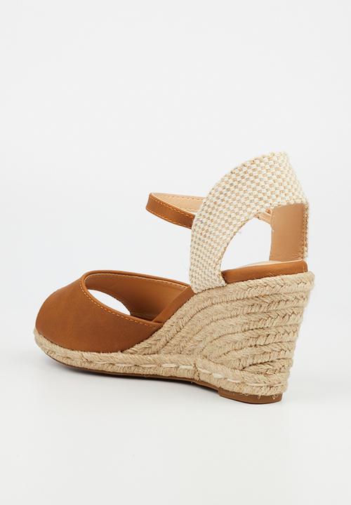 Miss Black - Jojo 2 wedge heel - tan
