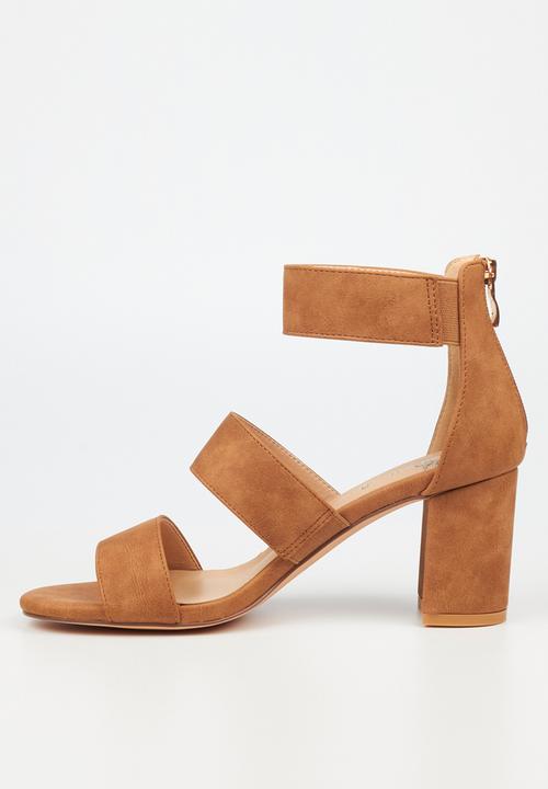 Butterfly Feet - Skyler 1 block heel -tan