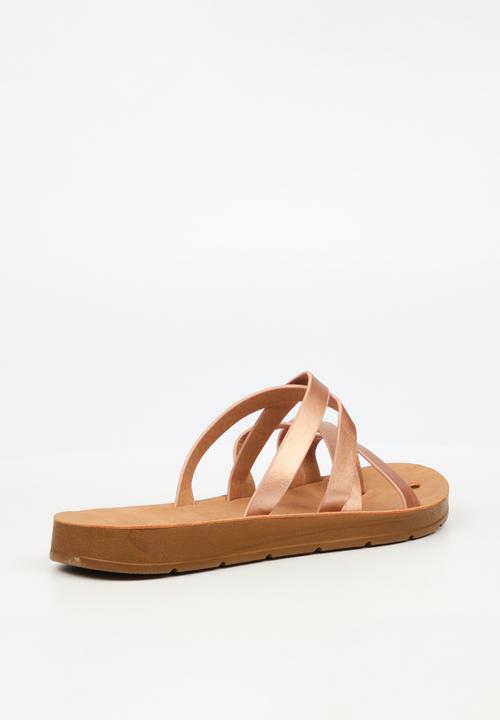 Butterfly Feet - Zina 9 sandal - rose gold