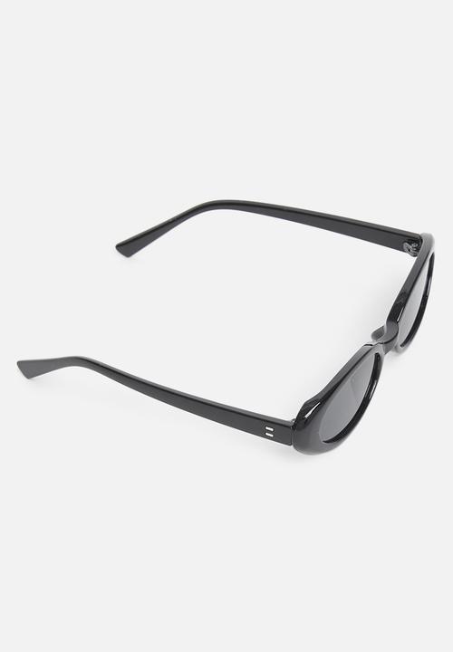 Pop Candy - Oval sunglasses - black