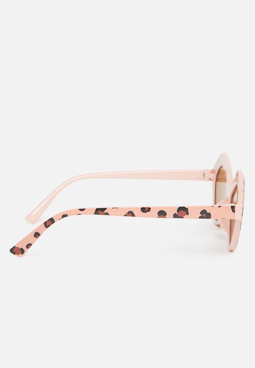 Pop Candy - Butterfly shaped sunglasses - brown