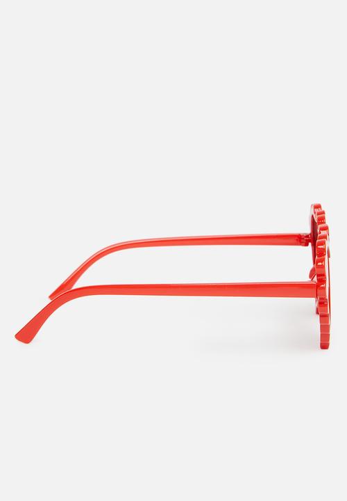 Pop Candy - Heart shaped sunglasses - red and black