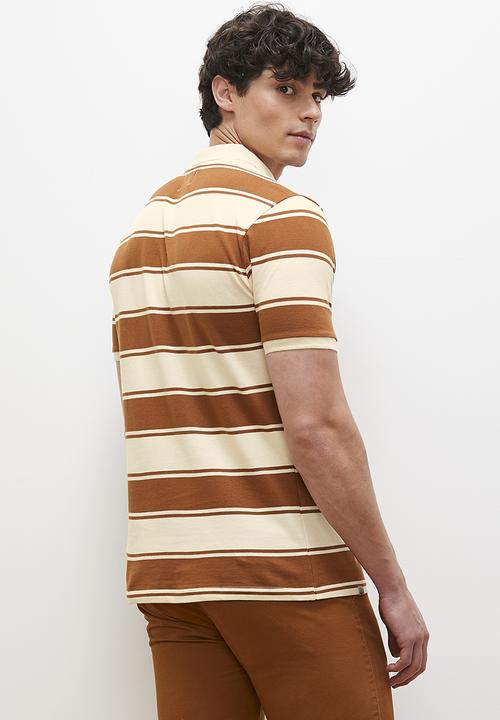 Lark & Crosse - Londi regular fit striped golfer - brown & ecru