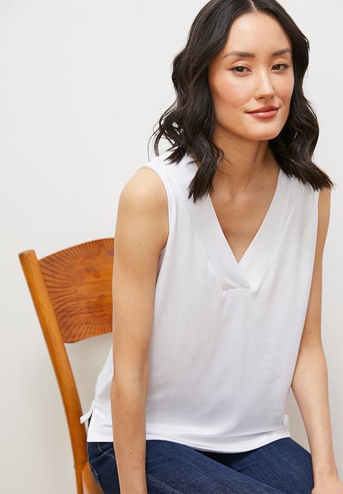edit - V-neck relaxed vest - white