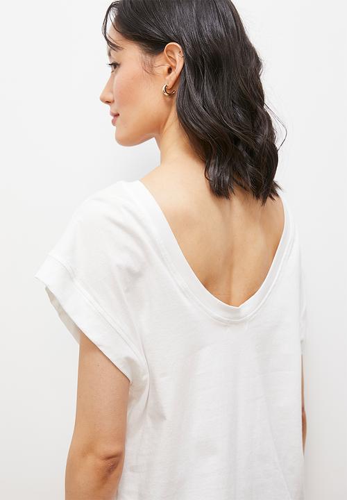edit - Scoop back easy top - white