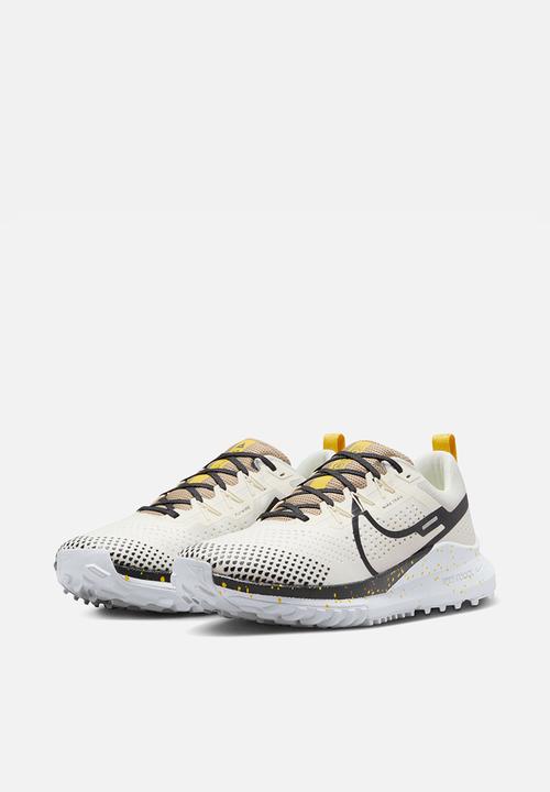 Nike - Nike react pegasus trail 4