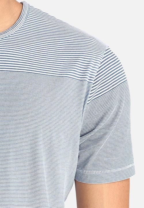 Globe - Moonshine Tee
