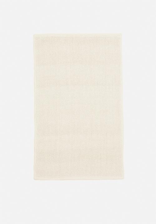 Sixth Floor - Plain cotton bath mat - white