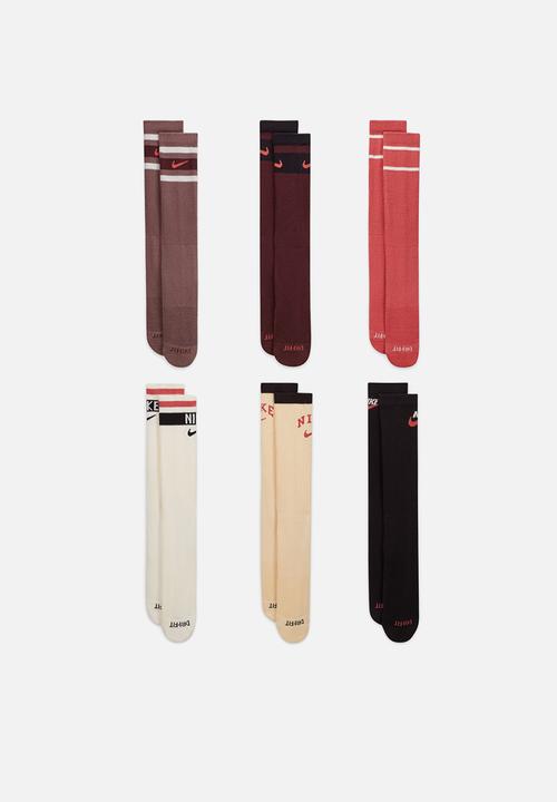 Nike - Nike everyday plus