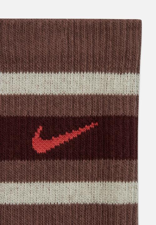 Nike - Nike everyday plus