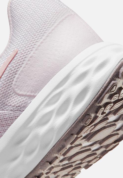 Nike - Nike revolution 6 next nature
