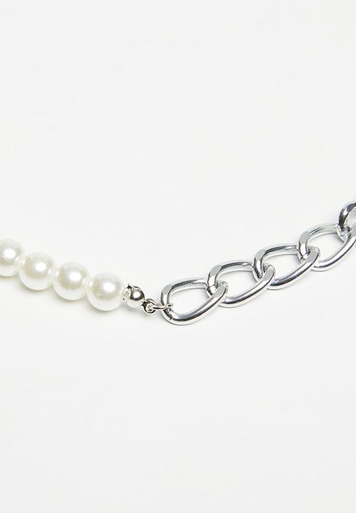 Superbalist - Pearl and chain necklace - silver & white