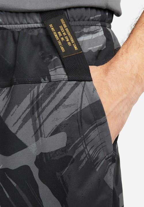 Nike - Dri-Fit Totality 9" camo shorts - black/grey 
