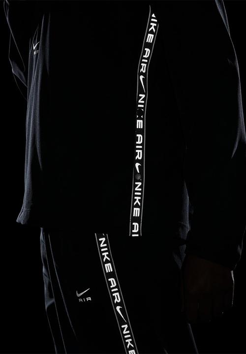 Nike - W nk air df hz jkt - black/black/white