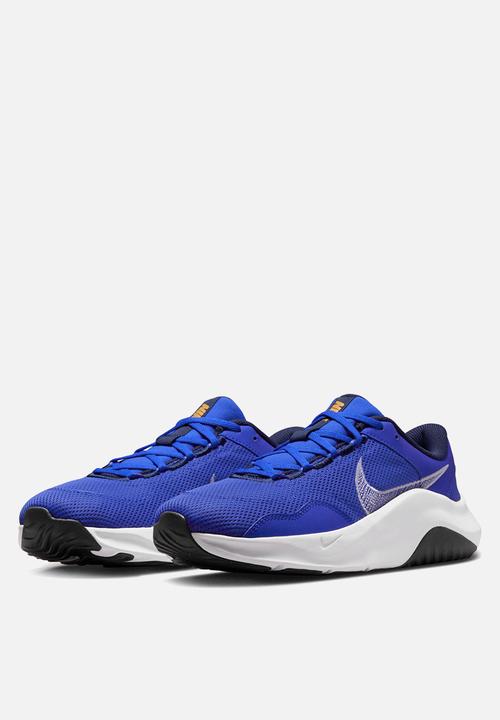Nike - Nike legend essential 3 next nature