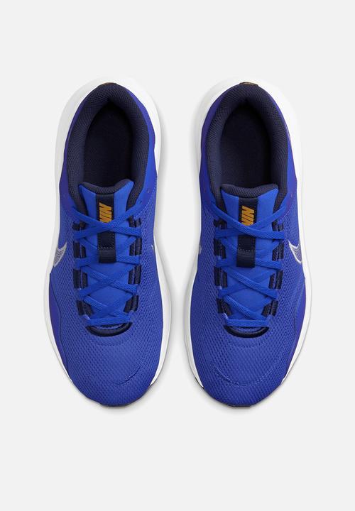 Nike - Nike legend essential 3 next nature