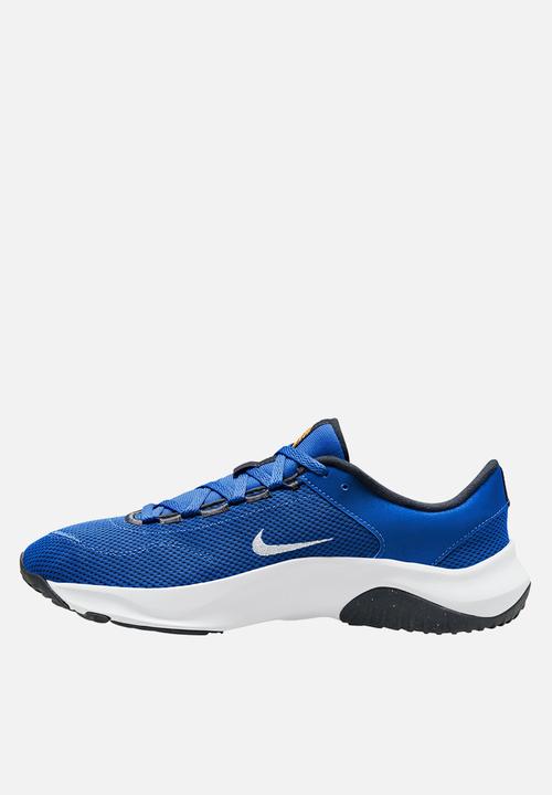 Nike - Nike legend essential 3 next nature