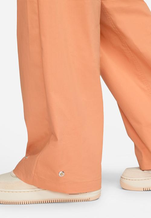 Nike - W nsw cllctn wvn trouser pnt - amber brown/cedar