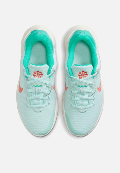 Nike - Nike experience run 11 next nature