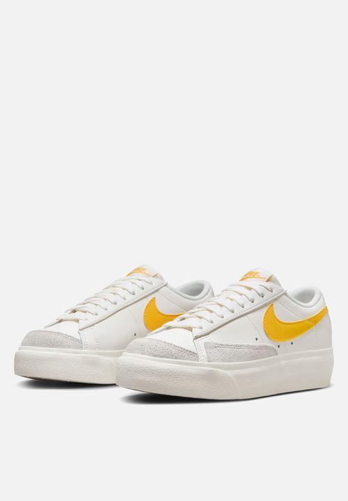 Nike - Blazer Low Platform