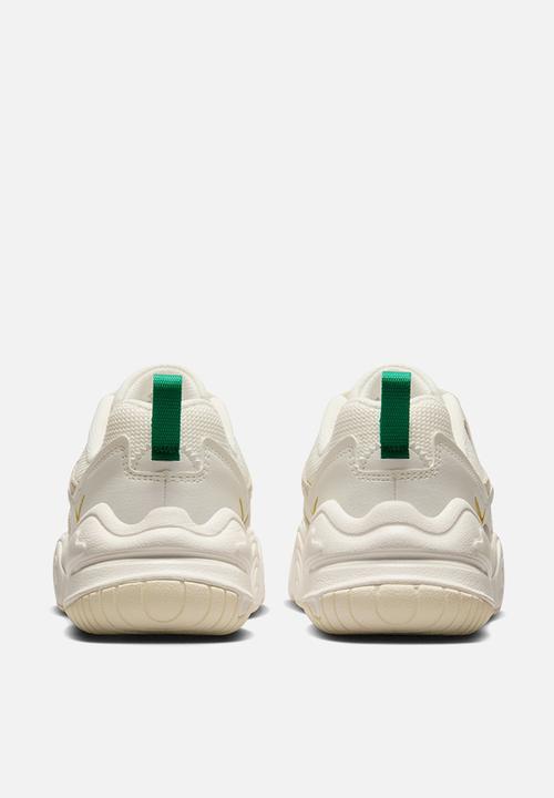 Nike - Nike tech Hera