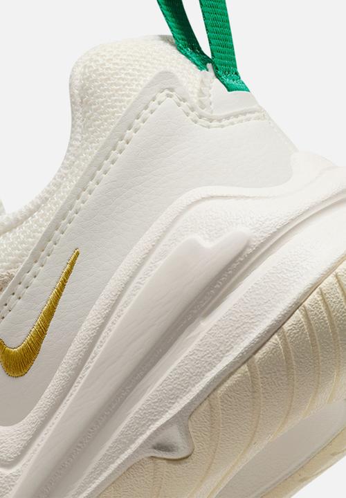 Nike - Nike tech Hera