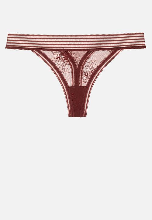 Janet Reger - Statement starlight thong - ruby